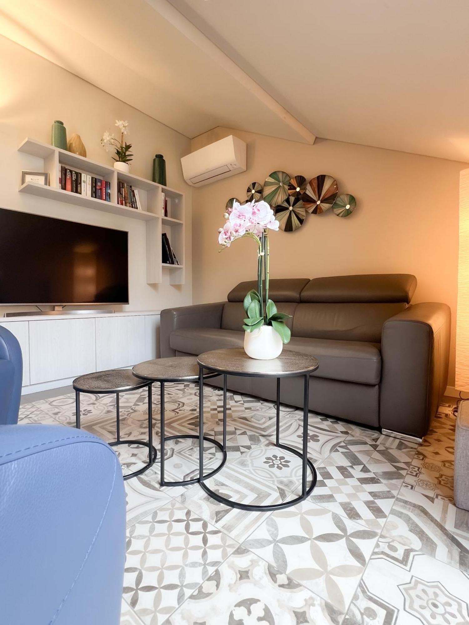 Comecasa 10 Minutes Walk From Duomo 2 Bedroom Apartment Milaan Buitenkant foto