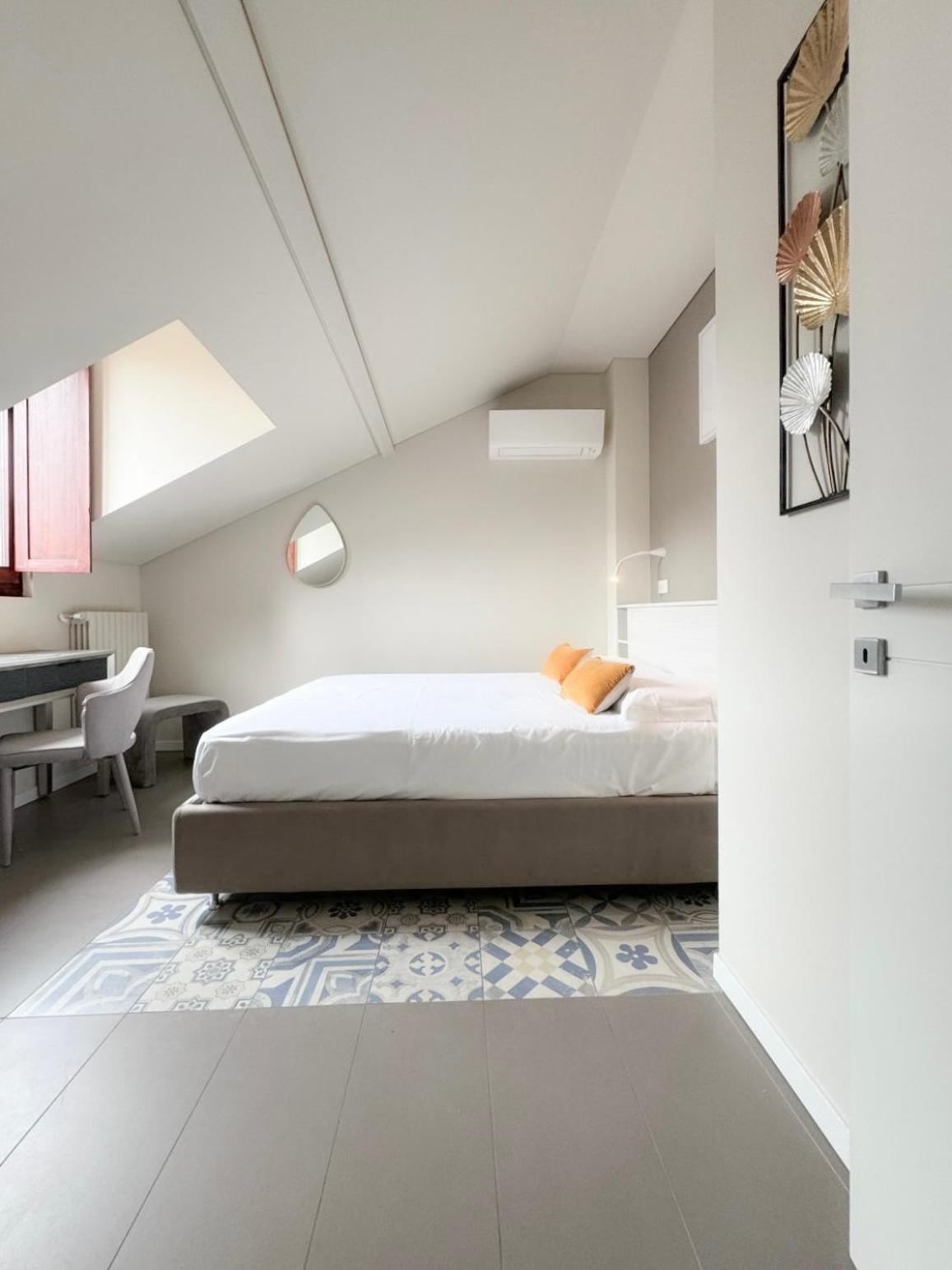 Comecasa 10 Minutes Walk From Duomo 2 Bedroom Apartment Milaan Buitenkant foto